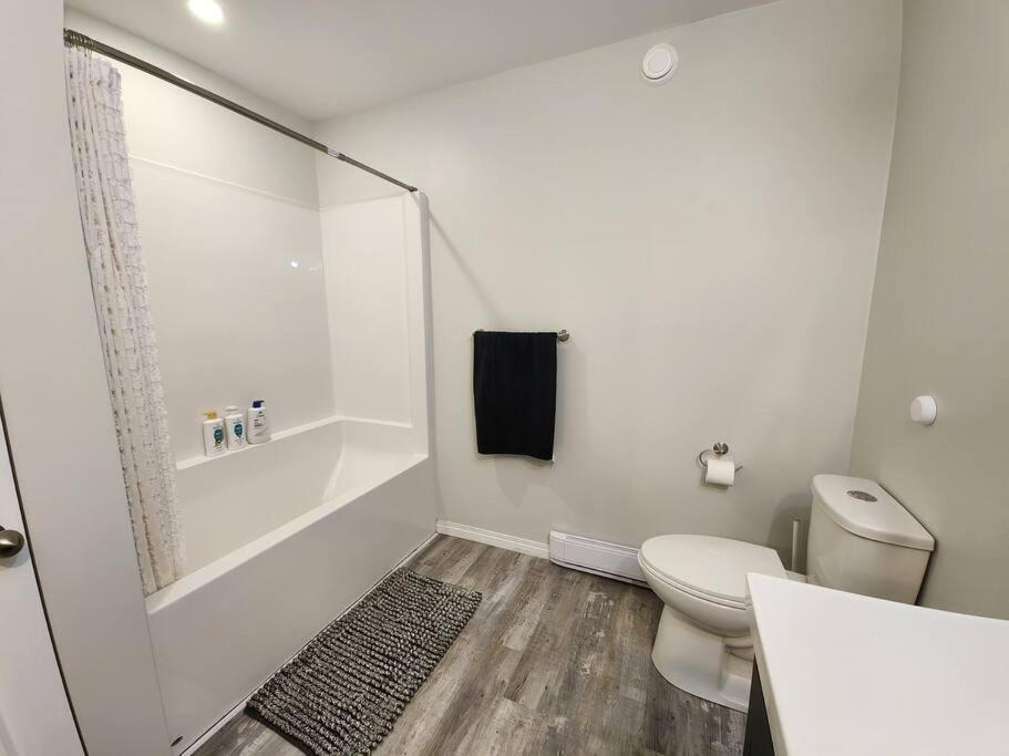 Comfort First - Sleeps 6 Whitehorse Eksteriør billede